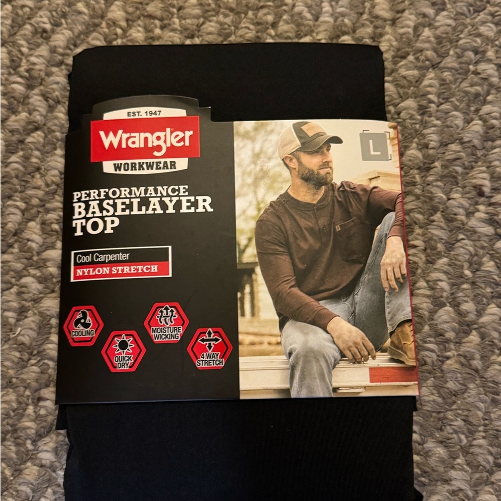 Wrangler Black Performance Baselayer Top